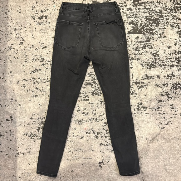 Good American dark grey/black skinny distressed jeans size 4 - Picture 3 of 4